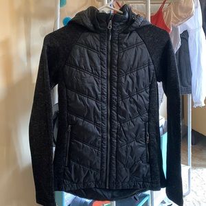 Woken’s Zip Up Coat